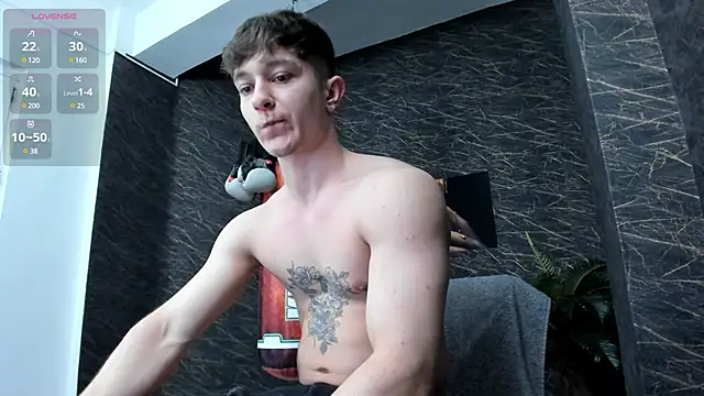 leonardsmith01 online show from January 2025 08:35:02 PM