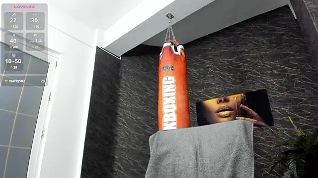 leonardsmith01 online show from February 2025 02:50:02 AM