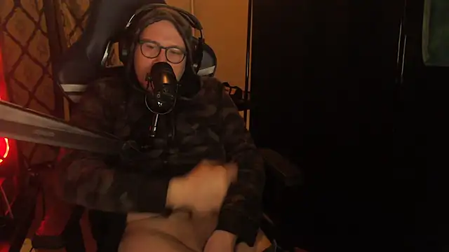 chicostick413 online show from March 2026 12:38:01 AM