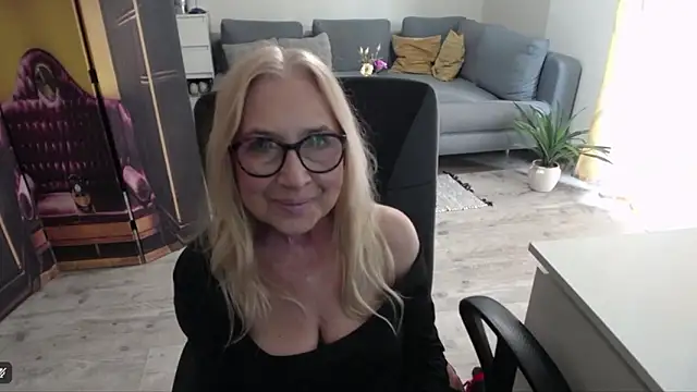 Snapshot of sofia_xkiss chatting on March 2026 03:16:02 PM sofia xkiss online show from March 2026 03:16:02 PM