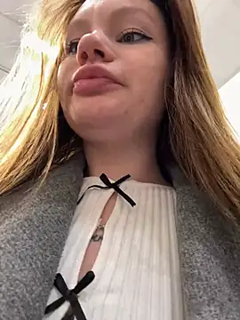 justmila online show from January 2025 02:41:01 PM