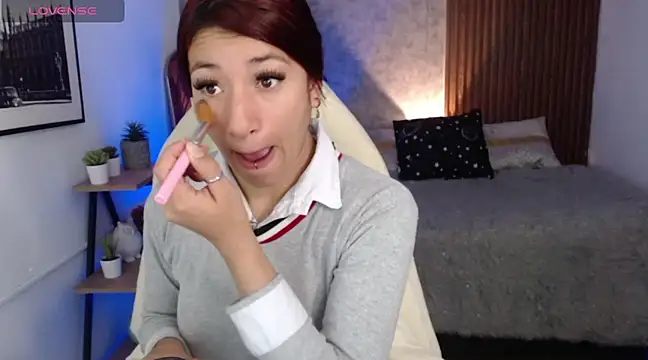 SofiaGomez420 online show from February 2025 01:54:02 PM