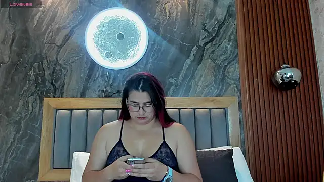 BellaPeers  online show from October 2025 12:01:02 PM