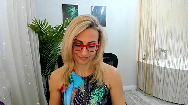 MuseOfStage online show from February 2025 11:36:02 AM