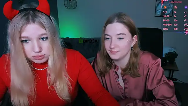 Snapshot of juli_kisss chatting on February 2025 11:16:02 PM juli kisss online show from February 2025 11:16:02 PM