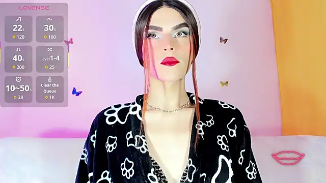 TatiGil online show from January 2026 07:30:01 PM