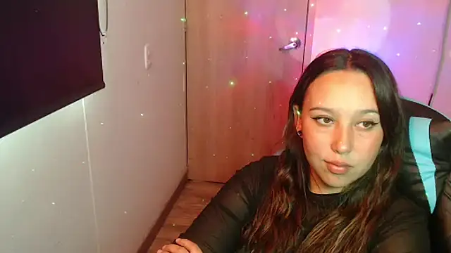 Skarlet Adams28 online show from March 2026 08:34:02 PM