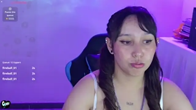 Snapshot of Skarlet_Adams28 chatting on July 2026 10:48:01 PM Skarlet Adams28 online show from July 2026 10:48:01 PM
