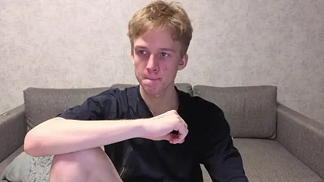 Snapshot of sweetserenity5 chatting on January 2026 01:38:02 PM sweetserenity5 online show from January 2026 01:38:02 PM