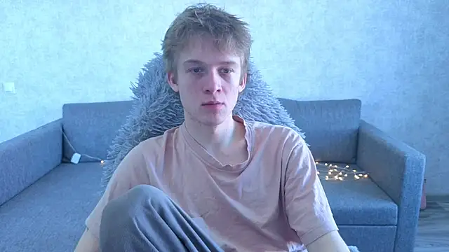 Snapshot of sweetserenity5 chatting on March 2026 07:09:02 AM sweetserenity5 online show from March 2026 07:09:02 AM