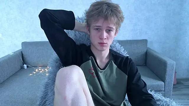 Snapshot of sweetserenity5 chatting on March 2026 07:15:01 AM sweetserenity5 online show from March 2026 07:15:01 AM