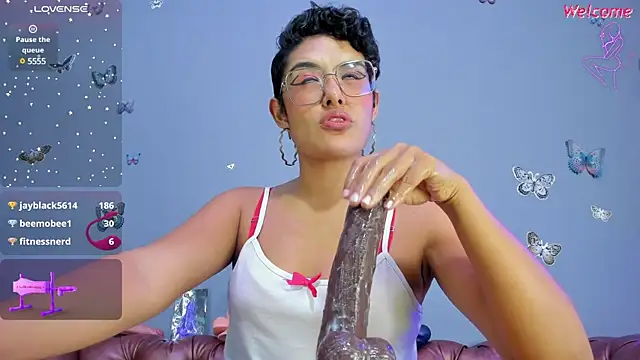 Kaira mosse online show from March 2025 03:53:02 PM