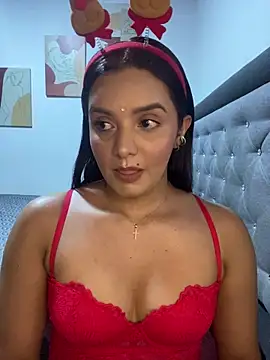 Melanyprada online show from December 2025 05:25:02 AM