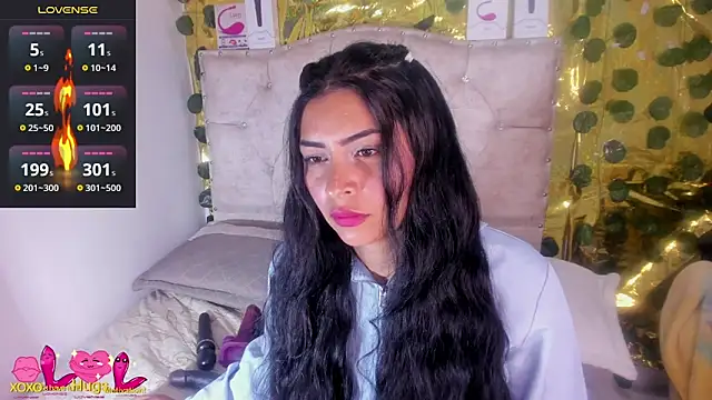 Snapshot of cristalconnorr chatting on May 2026 02:44:01 PM cristalconnorr online show from May 2026 02:44:01 PM