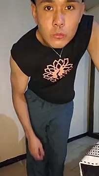 Brencuz online show from December 2025 05:46:01 AM