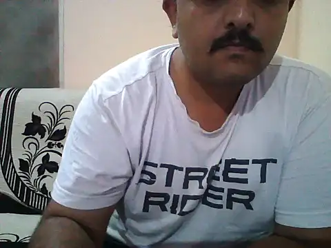 Snapshot of Akhil3290 chatting on June 2026 04:09:01 PM Akhil3290 online show from June 2026 04:09:01 PM