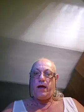 Snapshot of gianbragallini chatting on July 2026 09:51:02 AM gianbragallini online show from July 2026 09:51:02 AM