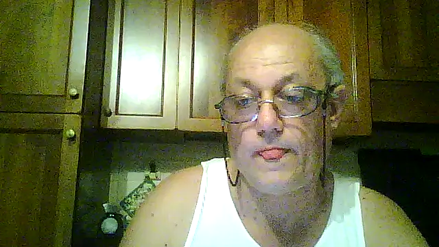 Snapshot of gianbragallini chatting on July 2026 07:54:02 PM gianbragallini online show from July 2026 07:54:02 PM