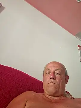 Snapshot of gianbragallini chatting on August 2026 12:41:01 PM gianbragallini online show from August 2026 12:41:01 PM