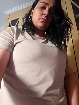 paulinaDiaz1 online show from April 2026 05:43:02 PM