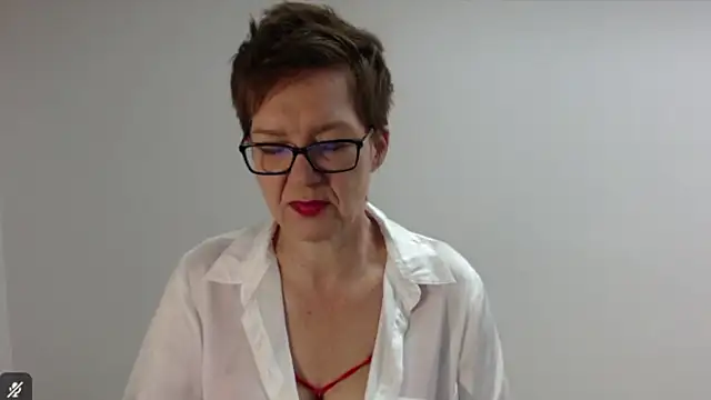 Sofie69Velvet online show from March 2026 03:24:02 AM