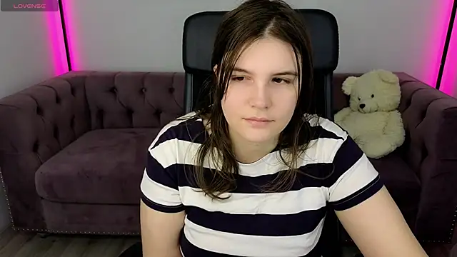 Ruyjin Choi online show from January 2026 10:52:01 AM