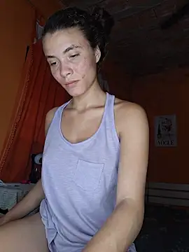 HelenHoltz online show from April 2026 07:36:02 PM