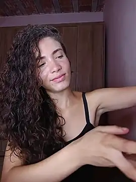 Snapshot of HelenHoltz chatting on May 2026 02:34:02 PM HelenHoltz online show from May 2026 02:34:02 PM