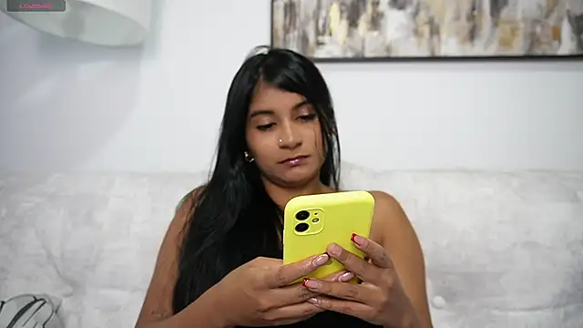 Snapshot of anahi__s chatting on January 2025 08:03:02 PM anahi s online show from January 2025 08:03:02 PM