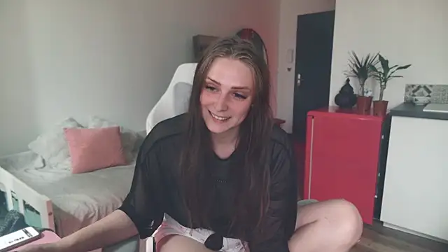 ce leste   online show from April 2026 09:35:01 AM