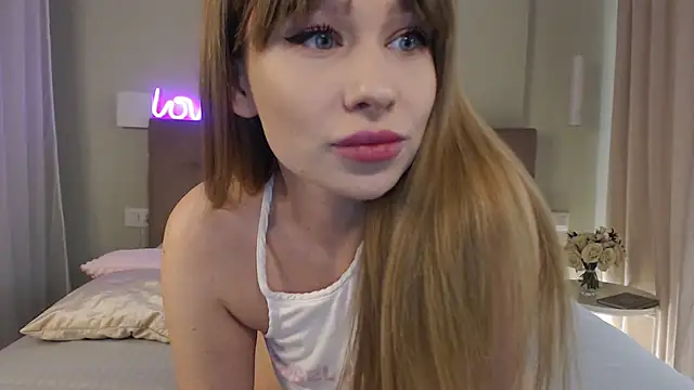 Snapshot of NoraLosttT chatting on February 2025 05:50:01 PM NoraLosttT online show from February 2025 05:50:01 PM