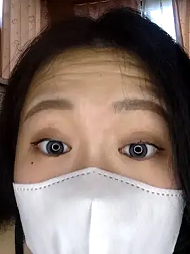 Kurage chan online show from October 2025 03:07:02 AM