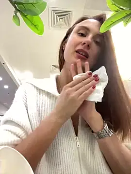 Dina Tease online show from December 2024 12:18:02 PM