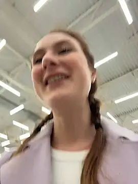 Dina Tease online show from October 2025 11:53:02 AM