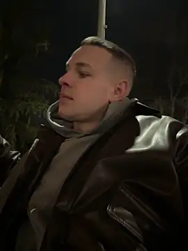 pretty roman online show from April 2026 04:23:01 PM