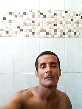 morenogato100 online show from May 2026 03:31:02 PM
