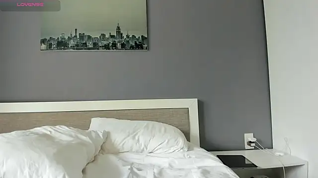 yumisunn online show from October 2025 04:37:01 AM