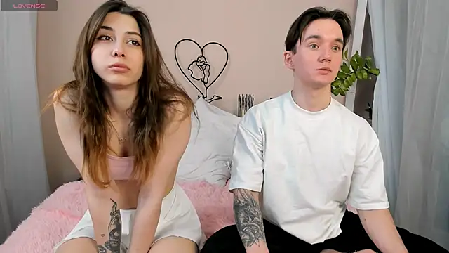 Snapshot of Lucutes chatting on March 2025 07:04:02 PM Lucutes online show from March 2025 07:04:02 PM