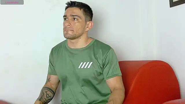 Sexy Alejandro  online show from January 2026 06:10:02 PM