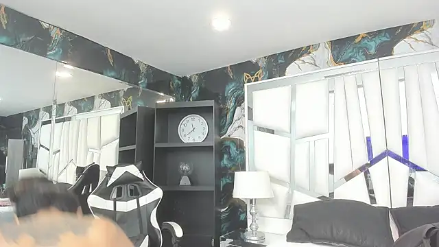 rave connor online show from March 2026 07:13:02 PM