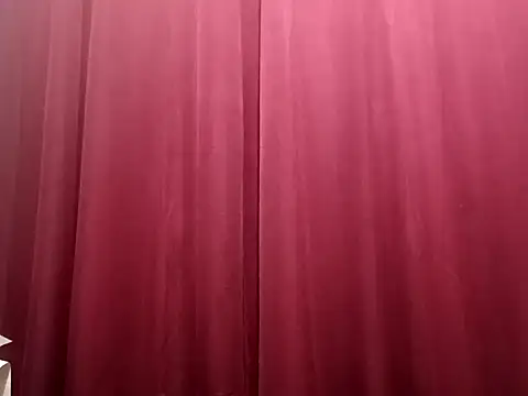 Snapshot of Bigcocks01 chatting on February 2025 03:15:02 PM Bigcocks01 online show from February 2025 03:15:02 PM