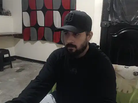 Snapshot of leonamable12 chatting on March 2026 05:57:01 AM leonamable12 online show from March 2026 05:57:01 AM