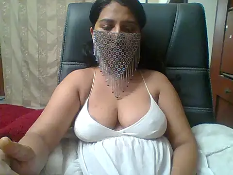 Snapshot of kamayanisingh24 chatting on January 2025 03:41:01 PM kamayanisingh24 online show from January 2025 03:41:01 PM