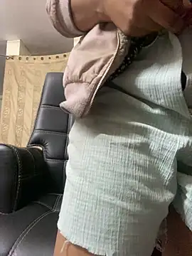 Snapshot of kamayanisingh24 chatting on January 2025 04:41:01 PM kamayanisingh24 online show from January 2025 04:41:01 PM