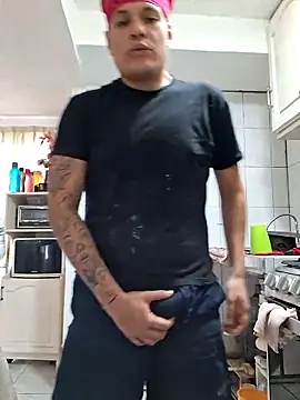 Snapshot of M3X1C4N069 chatting on May 2026 03:17:02 PM M3X1C4N069 online show from May 2026 03:17:02 PM