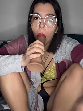 Snapshot of Porcella96 chatting on February 2025 10:11:02 PM Porcella96 online show from February 2025 10:11:02 PM