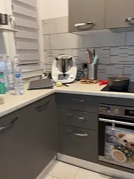 Snapshot of Porcella96 chatting on September 2025 09:15:01 PM Porcella96 online show from September 2025 09:15:01 PM