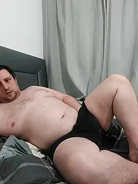 Snapshot of HE-M123 chatting on February 2026 09:33:02 PM HE-M123 online show from February 2026 09:33:02 PM