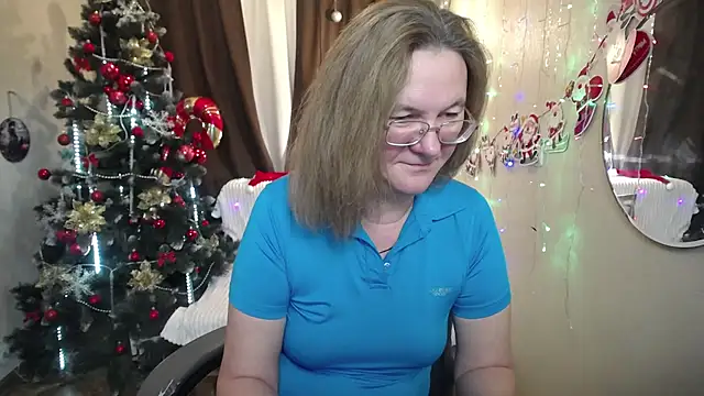 Snapshot of HolyMilfa chatting on December 2024 01:42:02 PM HolyMilfa online show from December 2024 01:42:02 PM