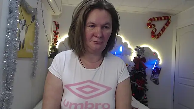 Snapshot of HolyMilfa chatting on December 2024 04:57:02 PM HolyMilfa online show from December 2024 04:57:02 PM